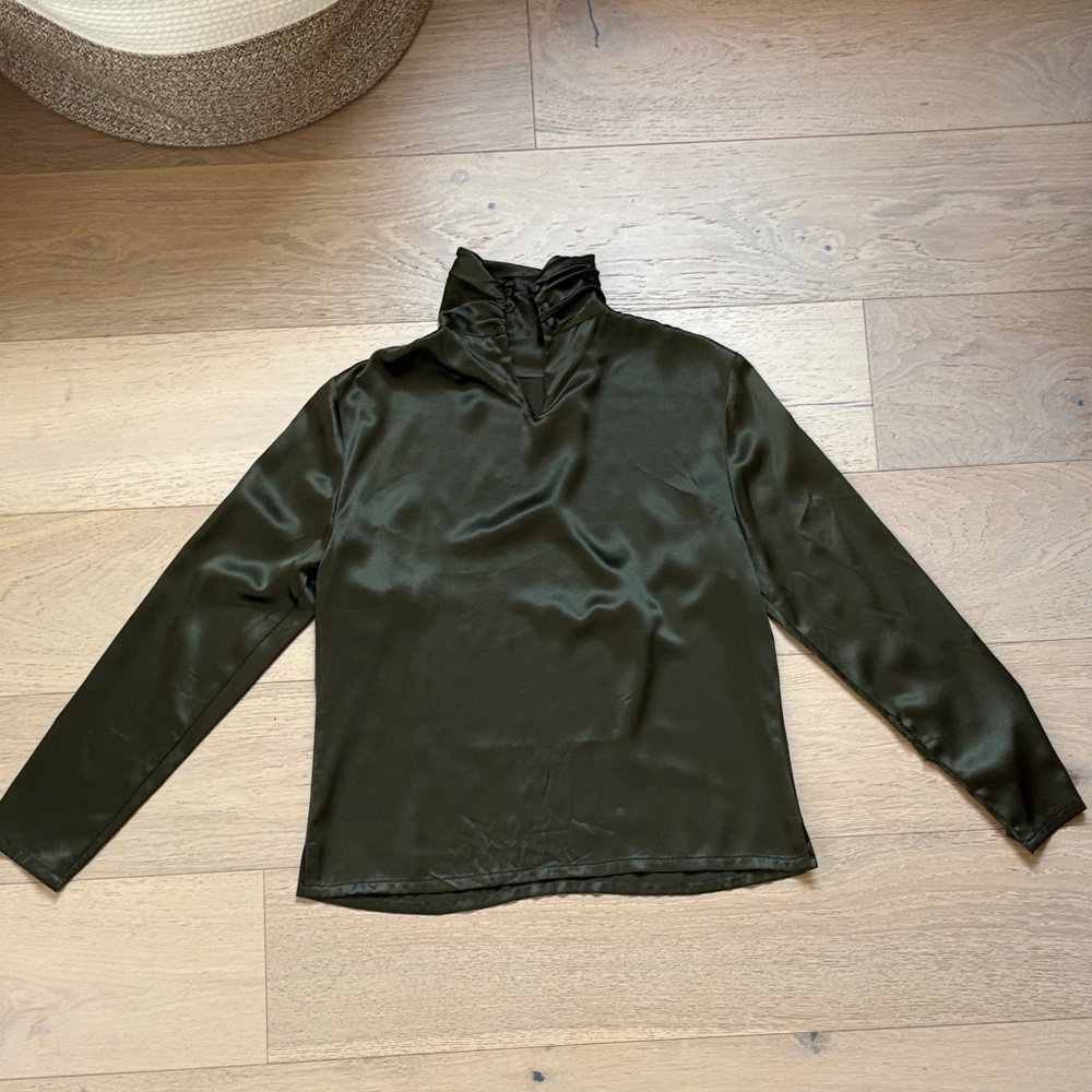 Lafayette 148 New York Olive Silk Blouse